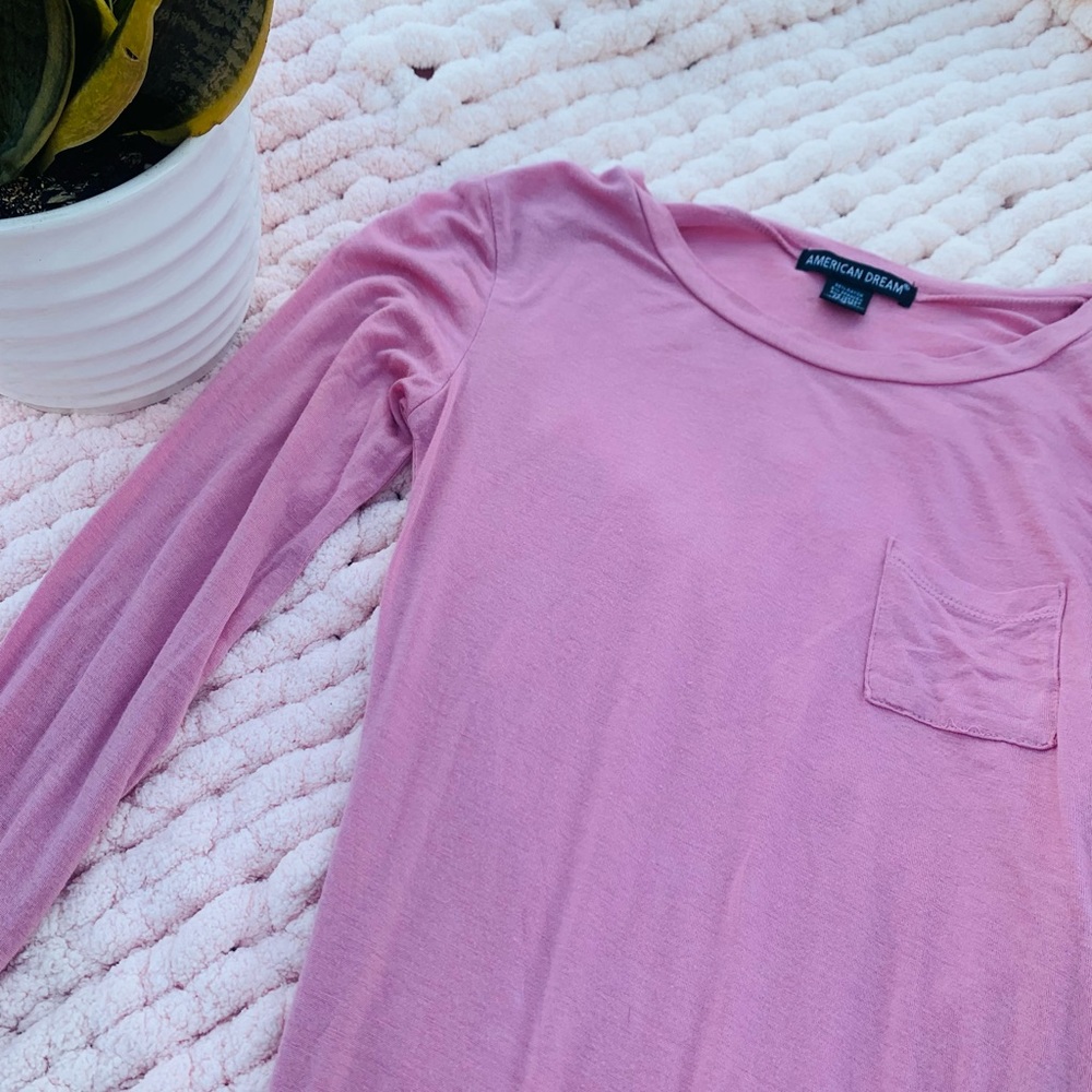 I’m selling a American Dream t shirt size S in womens